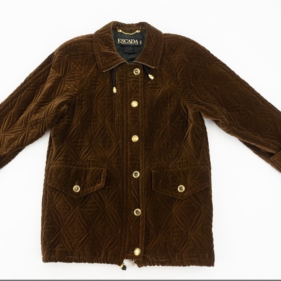 Vintage Escada Black Oversized Velvet Quilt Jacket, by Margaretha Ley, Size M/L - Picture 4 of 15